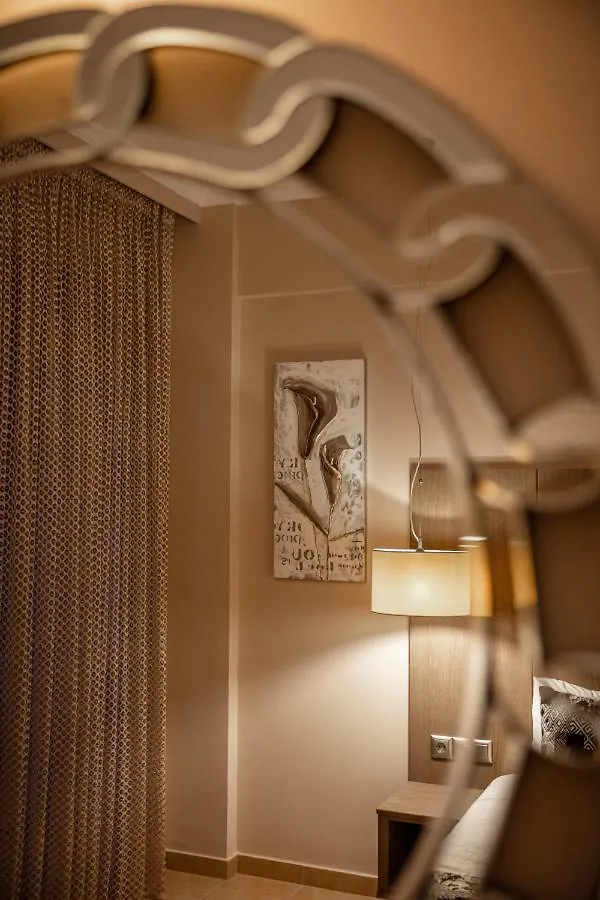 Hotel Royalty Suites Seaside Nikiti