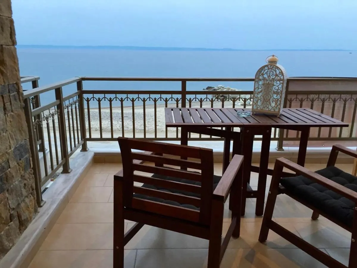 Royalty Suites Seaside Nikiti  3*, Nikiti (Sithonia) Řecko