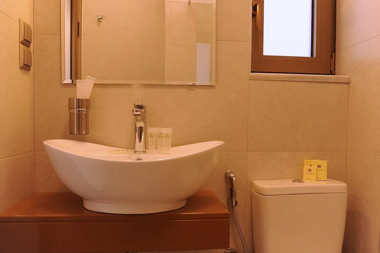 Royalty Suites Seaside Nikiti  Hotel Nikiti (Sithonia)