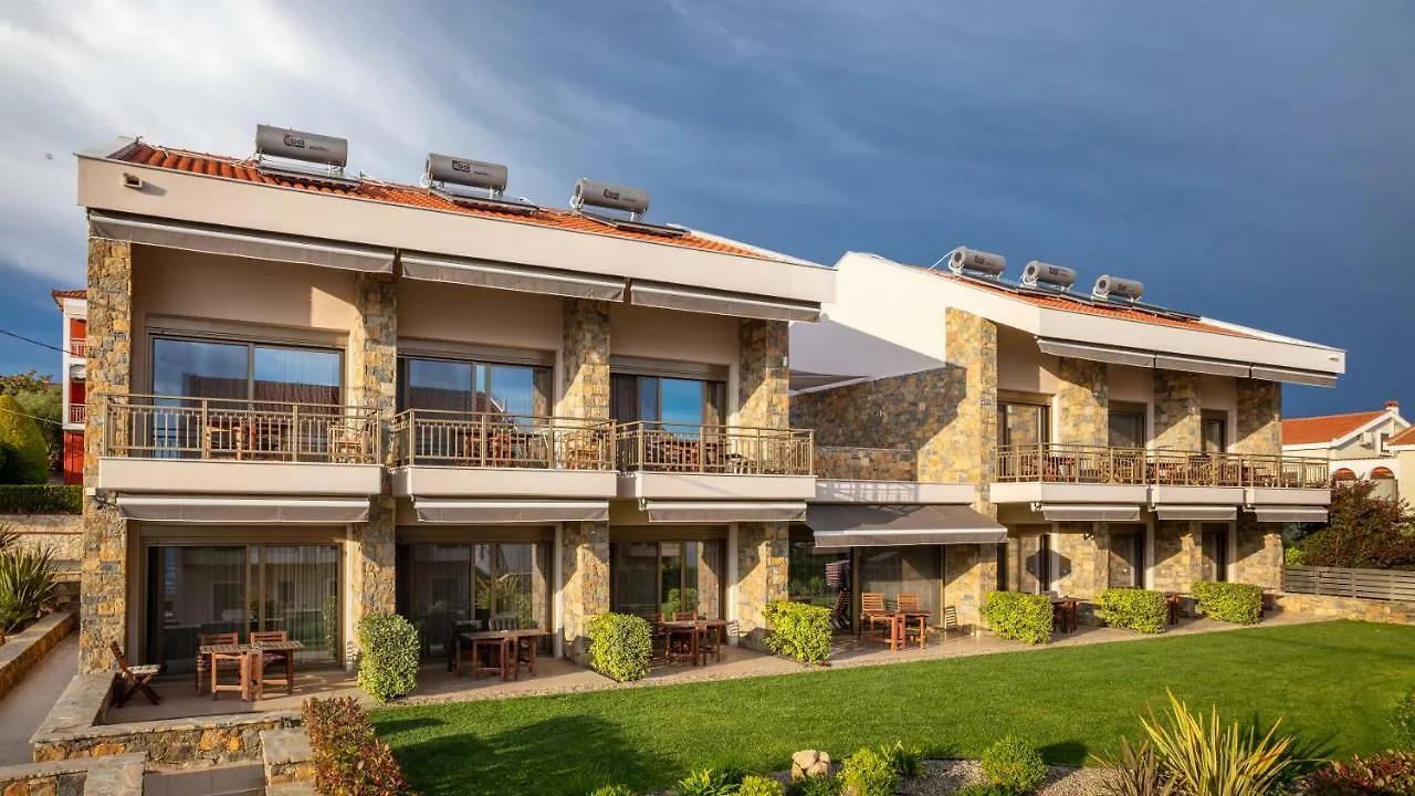 Royalty Suites Seaside Nikiti
