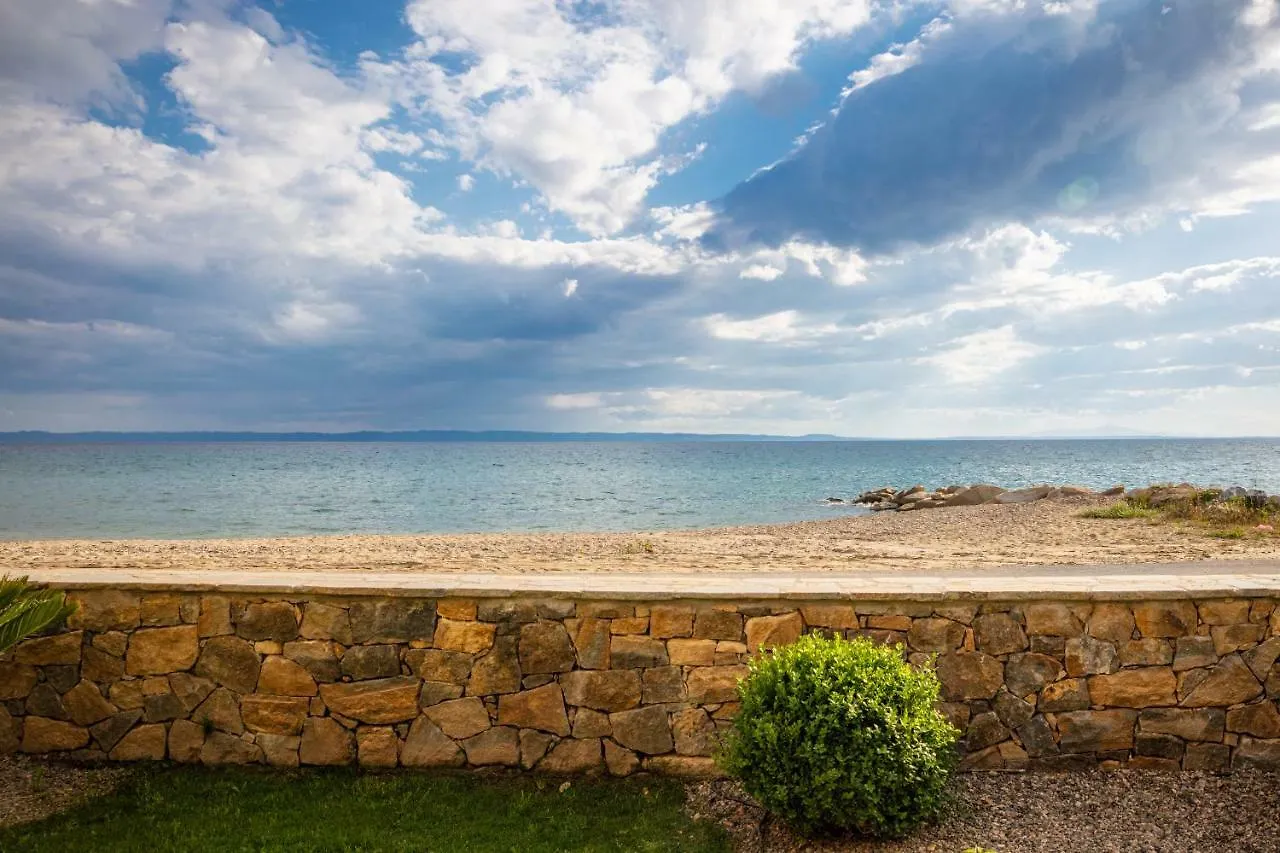 Royalty Suites Seaside Nikiti